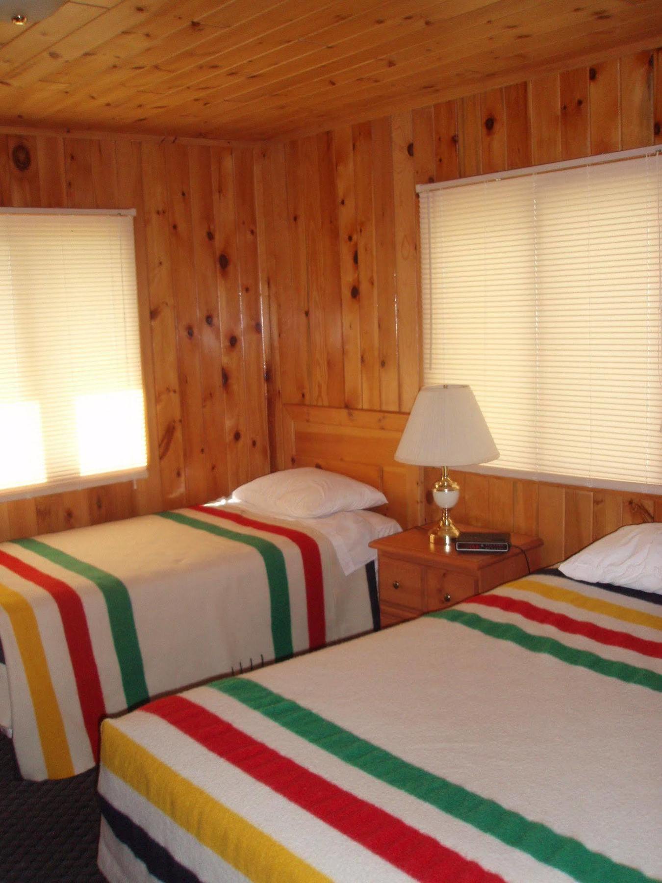Totem Resorts Sioux Narrows 外观 照片